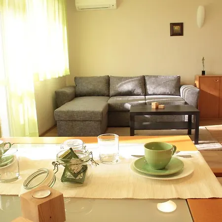 Sunny Flat Cosy Apartment Plovdiv